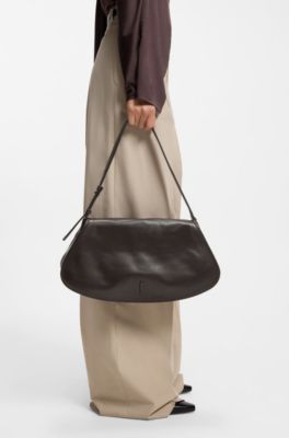 Ariell shoulder bag in leather with adjustable strap, Dark Brown