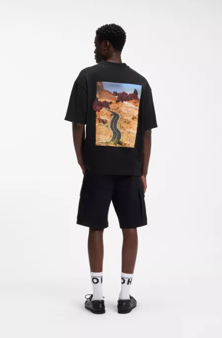 T-shirt Oversized Fit en coton avec motif graphique biker et roses