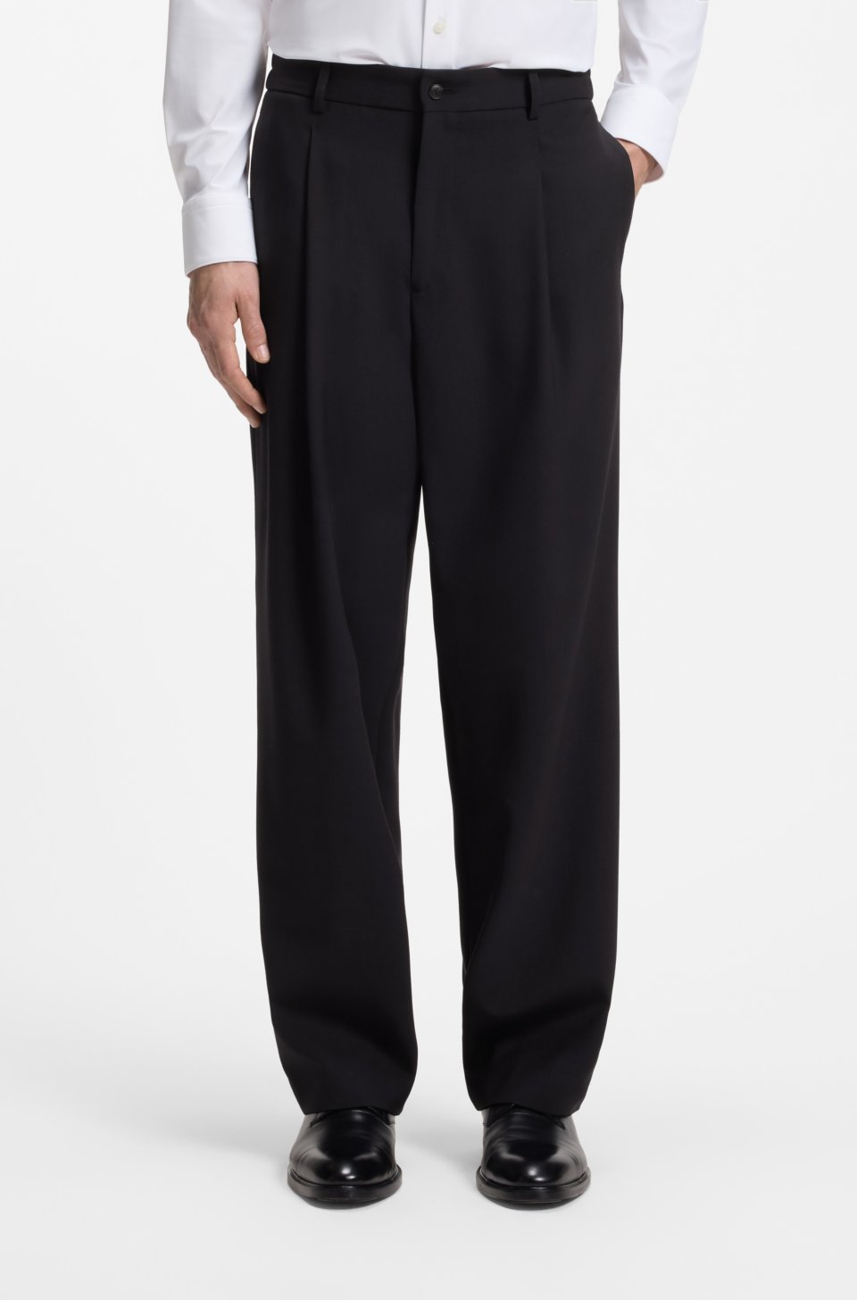 Relaxed-fit trousers in patterned virgin wool