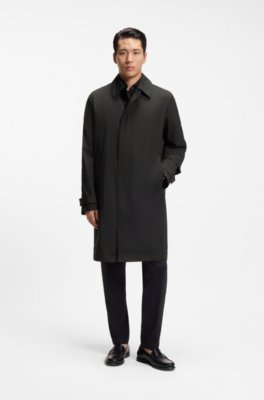 Water-repellent coat in stretch fabric