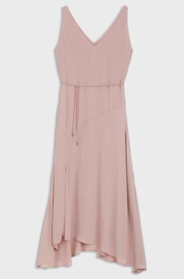 Robe-combinaison en cr&ecirc;pe de Chine avec col V, Rose clair