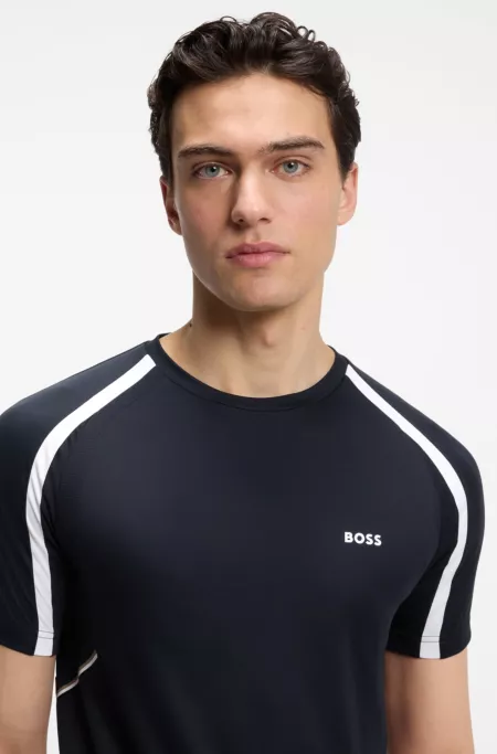 Active Camiseta slim fit en tejido elástico con detalles en contraste