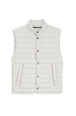 Water-repellent gilet with certified down filling