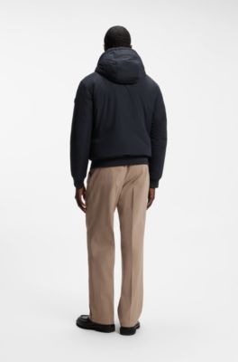 Veste matelass&eacute;e d&eacute;perlante avec monogramme double B, Bleu fonc&eacute;
