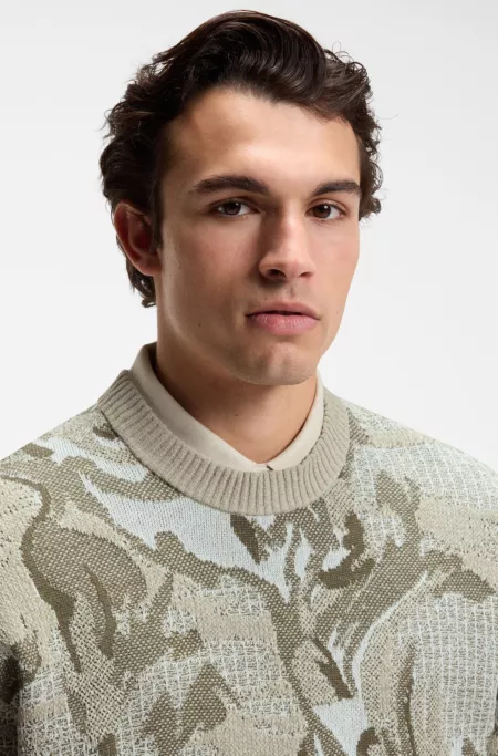 Relaxed-fit sweater with jacquard-knit pattern