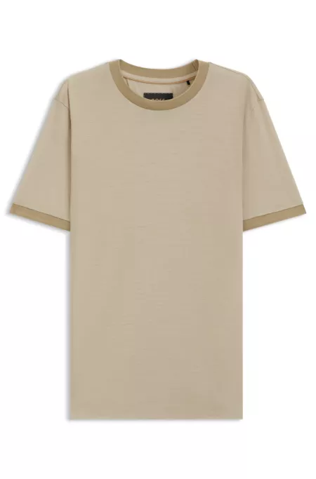 Luxe travel wool T-shirt with FK collar