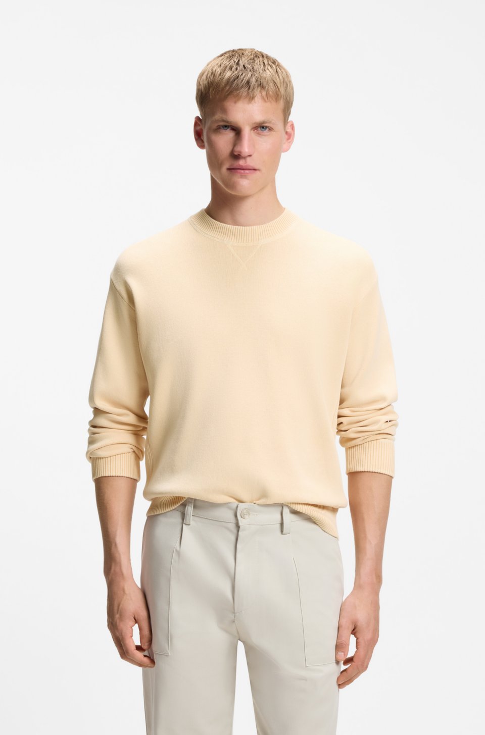 Cotton sweater with ribbed side seams