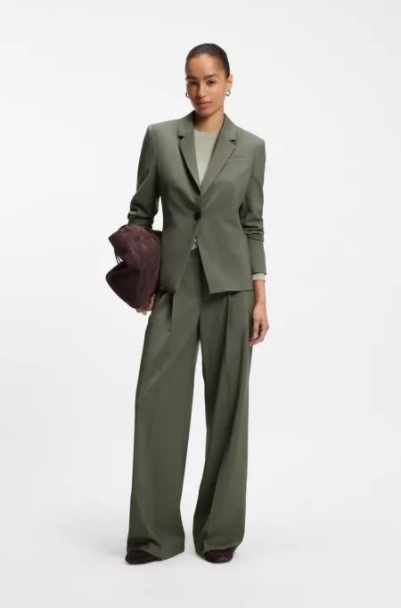 Slim-fit blazer in Italian virgin wool