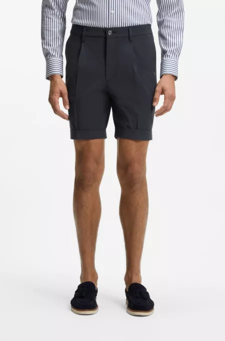 Modern-fit patterned shorts with stretch fabric