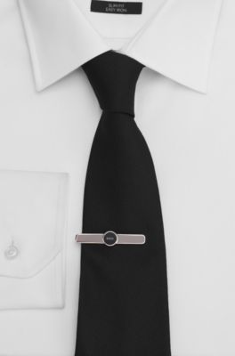 Brass tie clip with round logo detail, Black