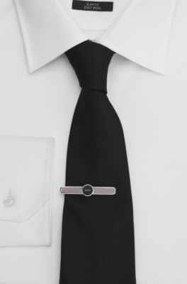 Brass tie clip with round logo detail, Black