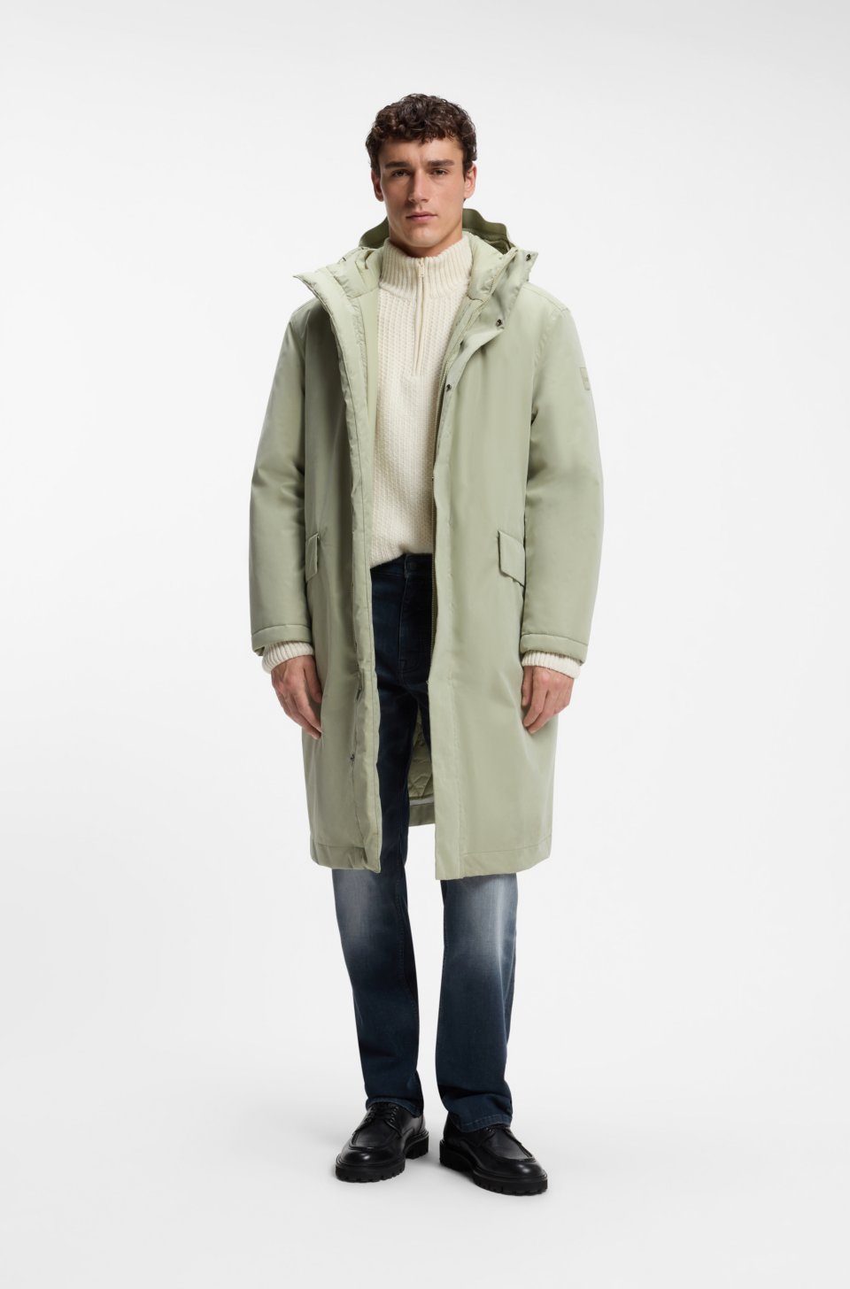 Padded parka with adjustable details