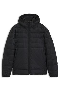Water-repellent jacket with herringbone tape