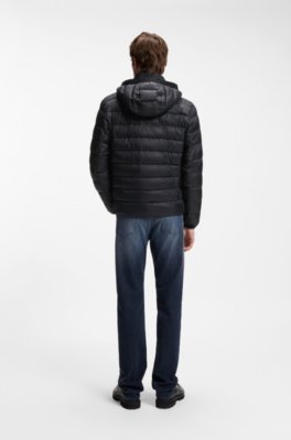 Water-repellent jacket with herringbone tape 2