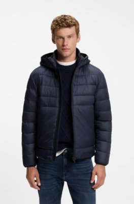 Water-repellent jacket with herringbone tape