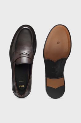 Mocasines hechos en Italia en piel suave, Marr&oacute;n oscuro