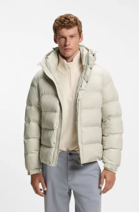 Water-repellent hooded puffer jacket with cushioned collar