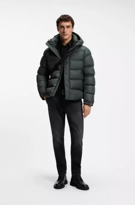 Water-repellent hooded puffer jacket with cushioned collar