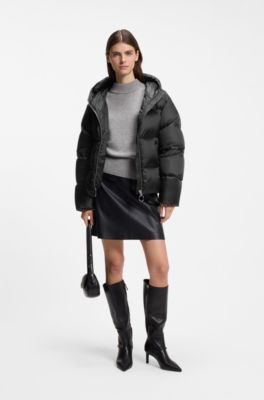 Shiny down puffer jacket with statement puller, Black