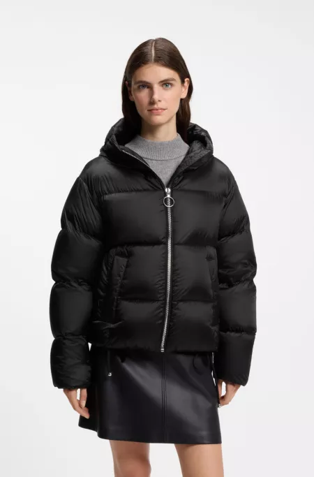 Doudoune en duvet brillante avec tirette au style affirmé