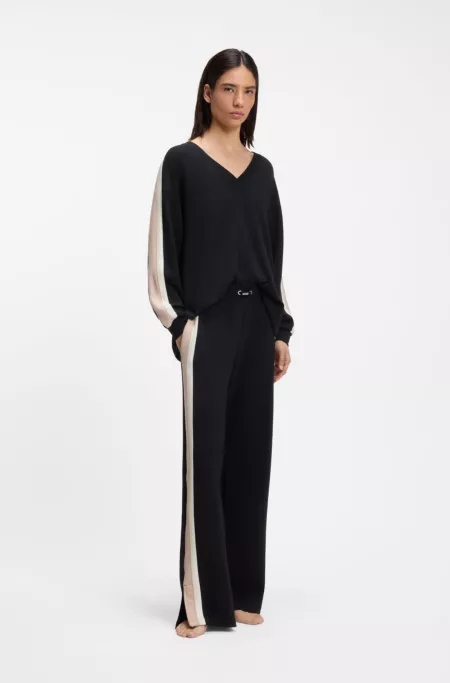 Pantalon de survêtement avec bandes contrastantes sur les coutures latérales