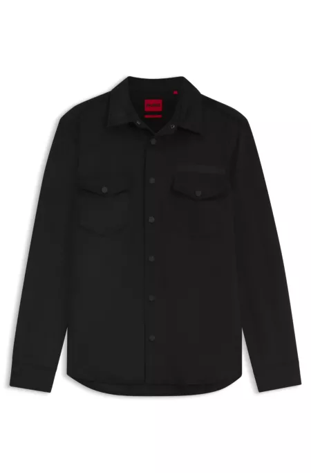 Camisa oversize fit con logo bordado