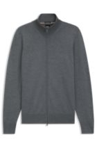 Sweaters & Cardigans