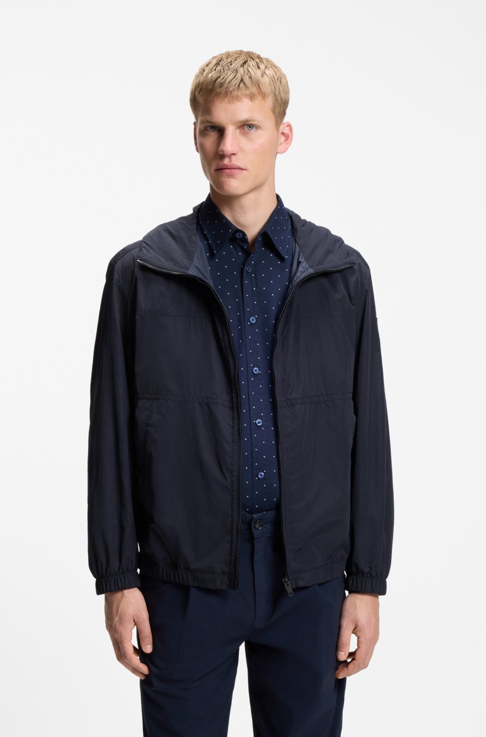 Relaxed-fit hooded jacket in water-repellent fabric
