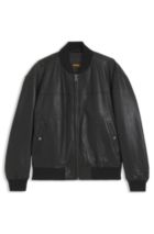 Le bomber