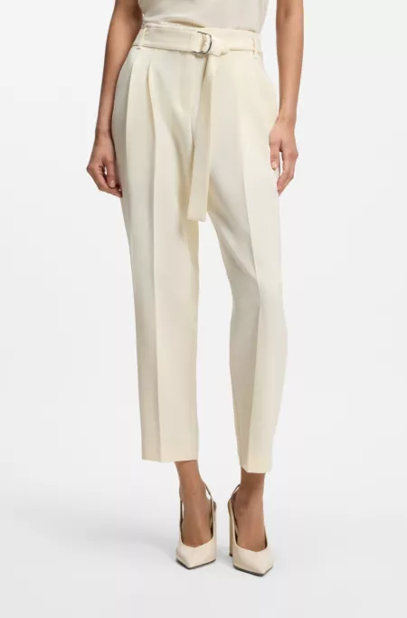 Pantalones tapered fit de crepé japonés con cinturón