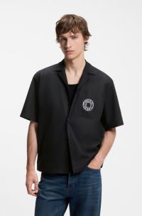Relaxed-fit shirt with chest print and reverse lapels, Black