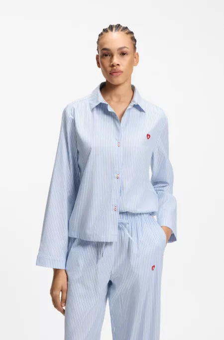 Camisa de pijama de algodón con logo de corazón