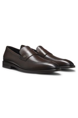 L&auml;derloafers med Double B-monogram, M&ouml;rkbrun