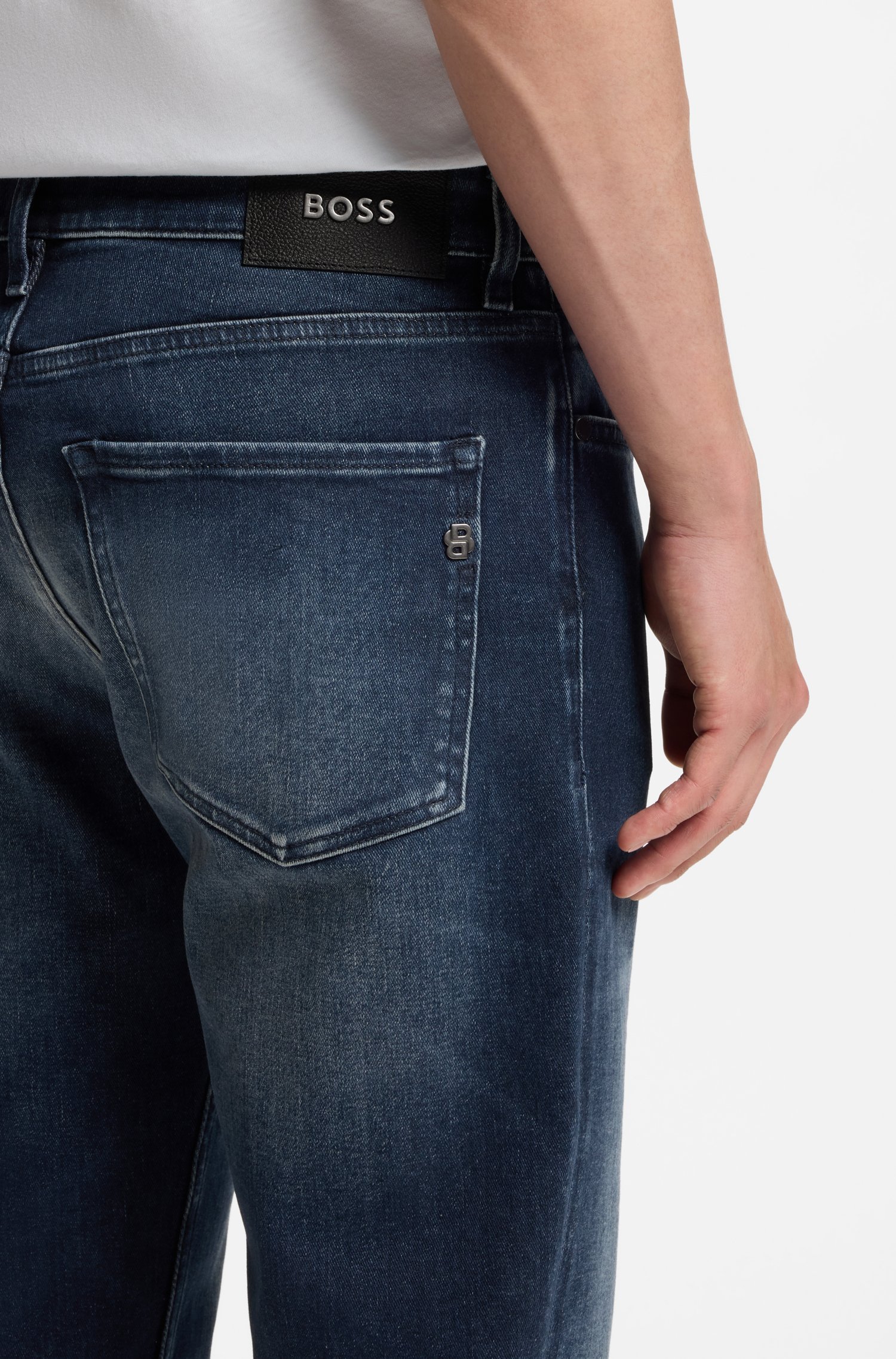 Boss Maine Regular-fit jeans in dark blue stretch cotton herr – bild 3