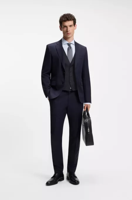 Chaleco slim fit en sarga de lana virgen