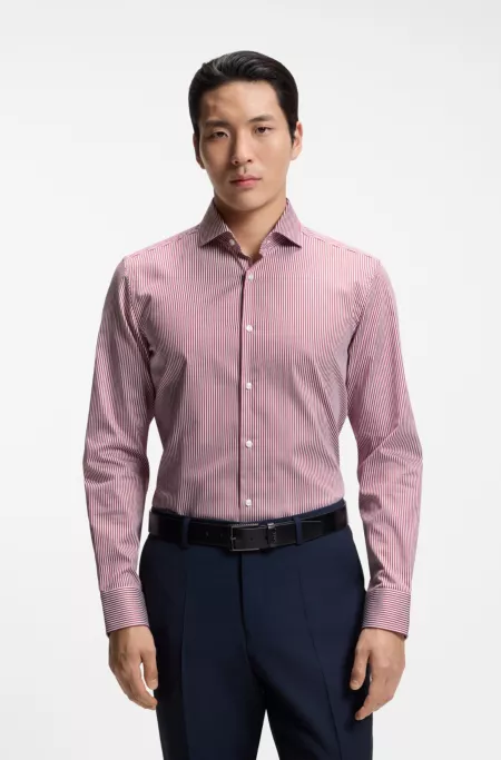 Camisa slim fit a rayas de algodón elástico de planchado fácil
