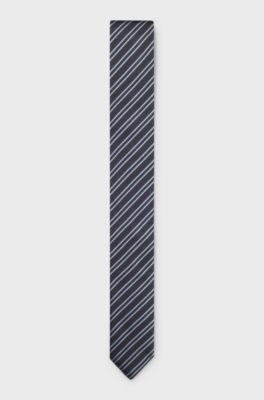 Silk tie with diagonal stripes, Blue stripes