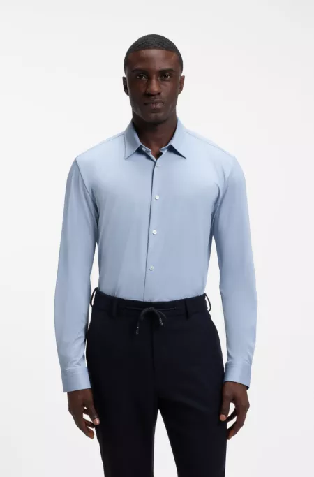 Chemise Slim en tissu stretch performant structuré