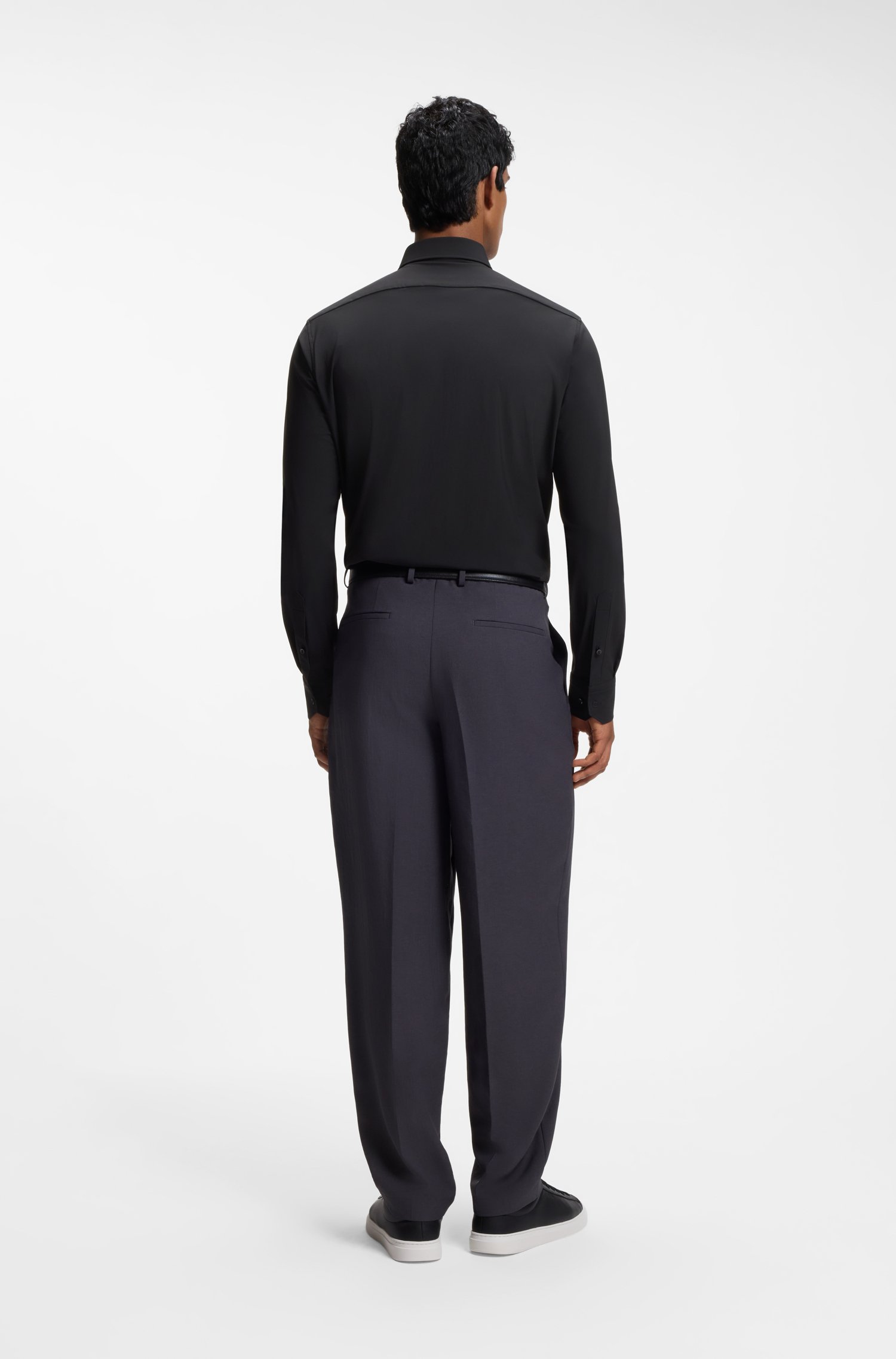 Boss Regular-fit shirt in performance-stretch jersey skjortor & blusar herr – bild 3