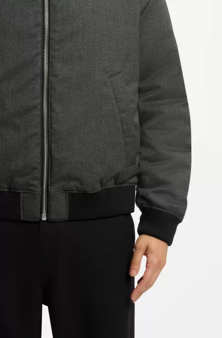 Lightweight wool jacket with reversible design