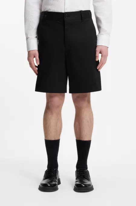 Slim-fit shorts in mercerised stretch cotton