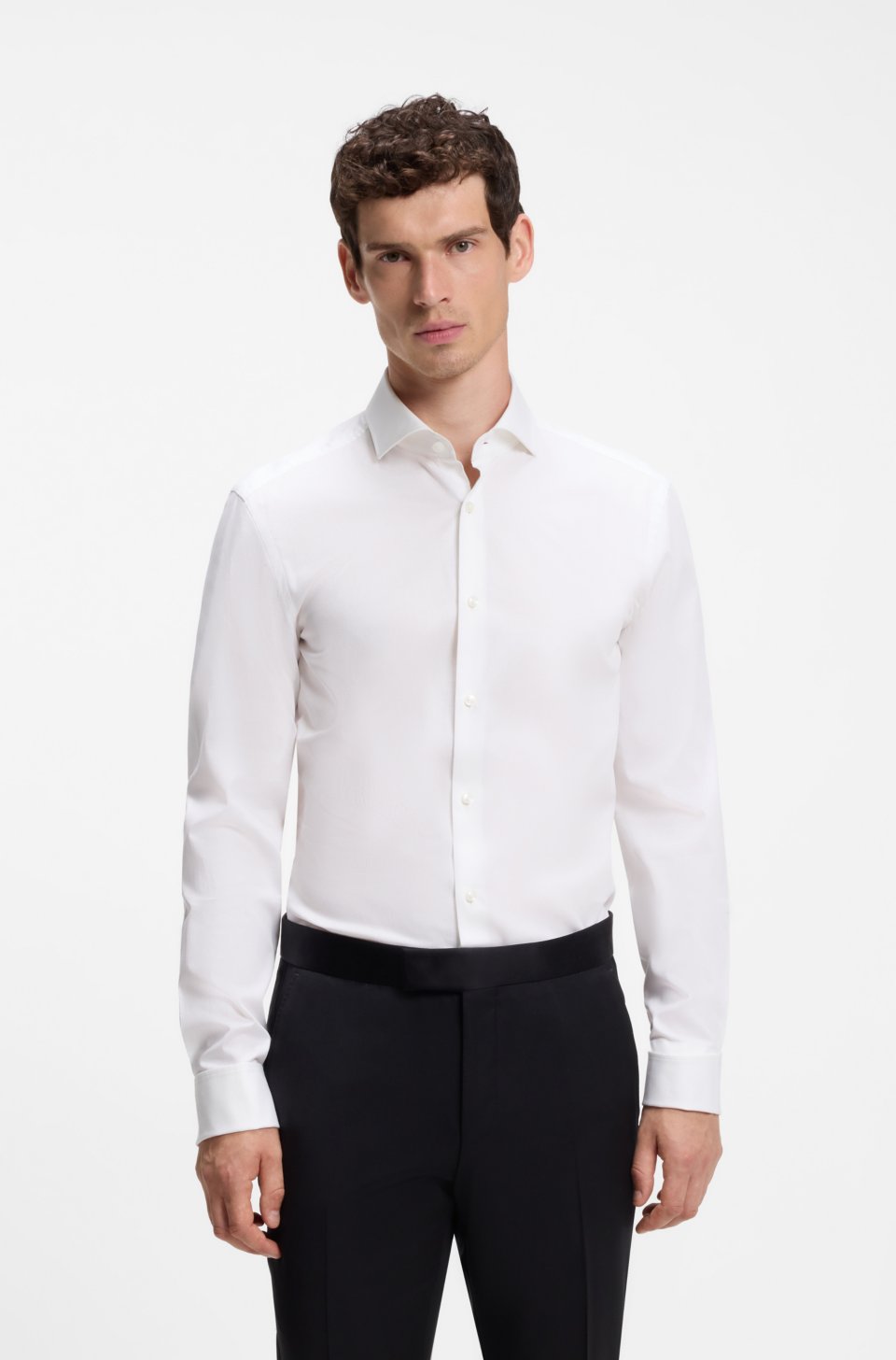 Slim-fit shirt in easy-iron striped stretch cotton