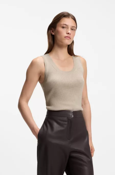 Sleeveless ribbed top in virgin wool