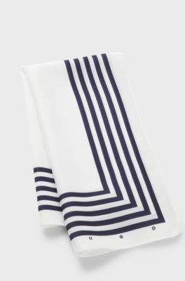Striped-border bandana blended with silk, Blue Patterned