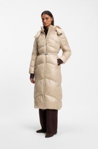 Manteau doudoune d&eacute;perlant avec ceinture, Beige clair