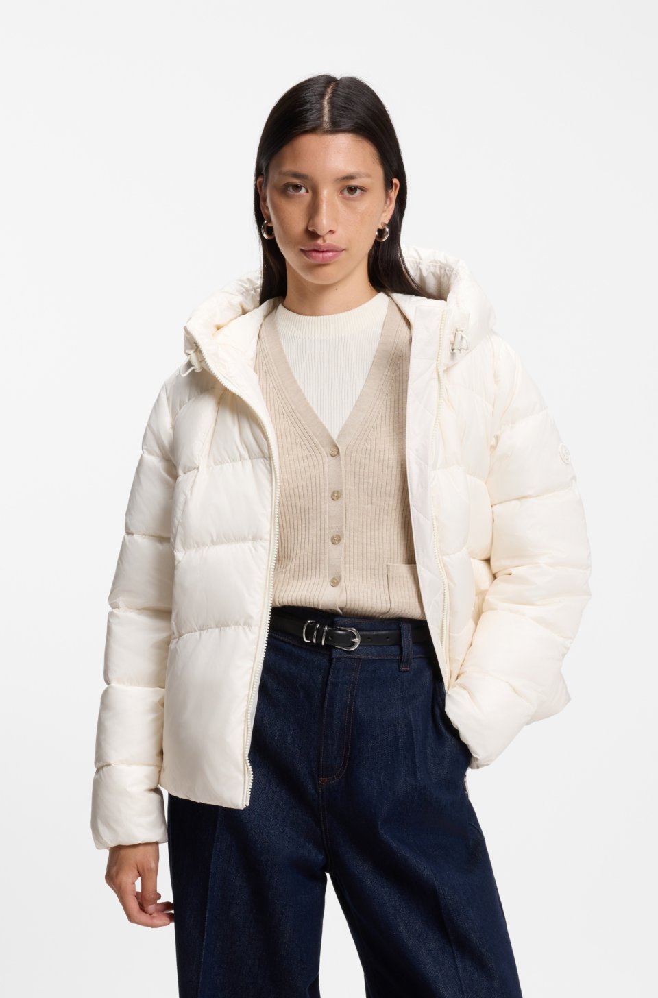 Water-repellent padded jacket with adjustable waist