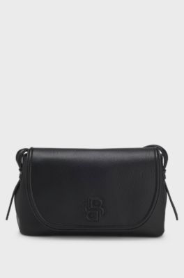 Borsa a tracolla in similpelle martellata con monogramma Double B, Nero