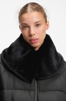 Water-repellent puffer jacket with detachable faux-fur collar, Black