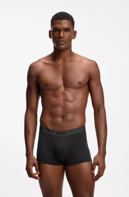 Three-pack of trunks in stretch fabric