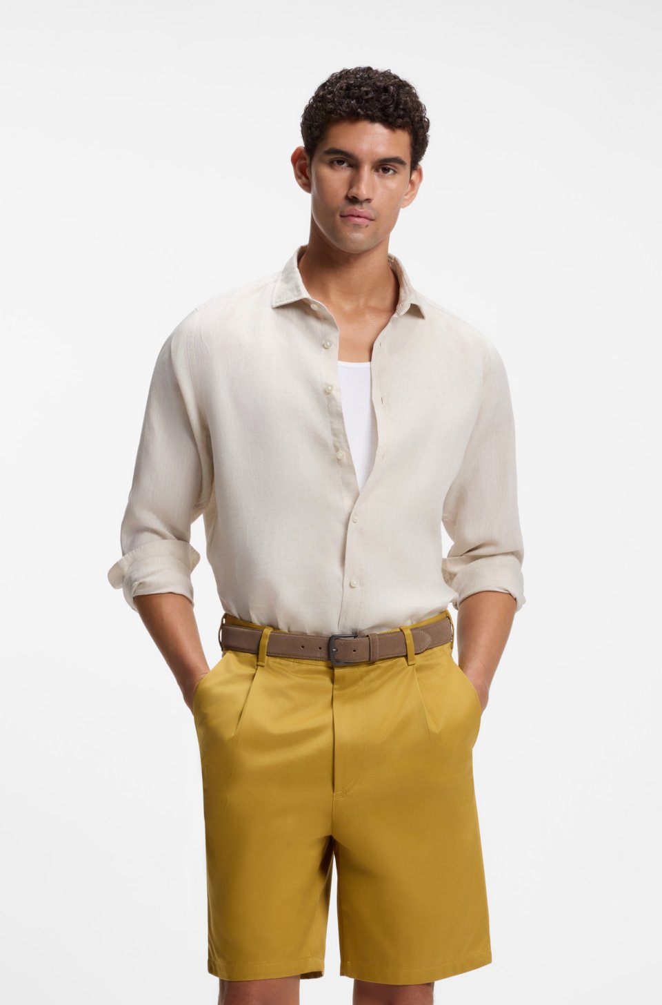 Regular-fit shirt in washed linen